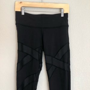 Lululemon Wunder Under Stirrup Leggings 6